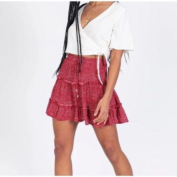 PRINCESS POLLY red floral print mini skirt size 0 women’s - Picture 9 of 9